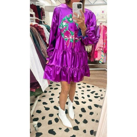 Fantastic Fawn Christmas Barbie Holiday Wreath Mini Dress Magenta IFKD54535-01 - Picture 10 of 10